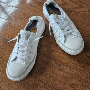 White Converse athletic sneakers, Size 7